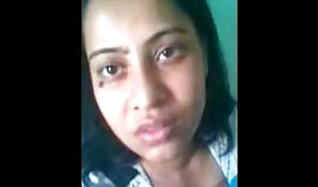 दोस्त ने कुतिया के सेक्सी फिल्म फुल सेक्सी सिर पर एक हुड रखा और उसके मुंह को पाउंड किया