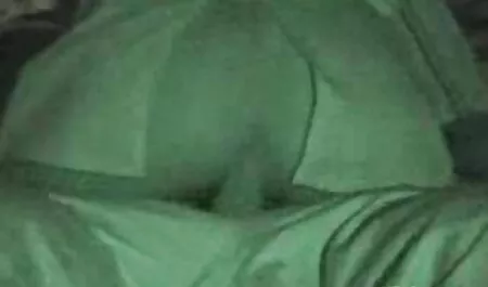 एक सुंदर चेहरे वाली एक लड़की ने अपने नारंगी पजामा को उतारा, उसके भव्य स्तनों का खुलासा किया, और हिंदी फुल सेक्सी मूवी उसने उसे अपने मुंह में ले लिया और उसे तब तक सहलाया, जब तक कि वह गर्म धारा नहीं बन गई।