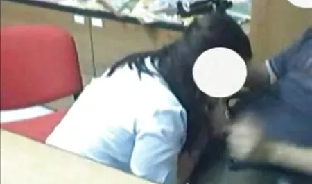 संचिका गोरा सोफे पर गड़बड़ हो जाता हिंदी में फुल सेक्सी मूवी है