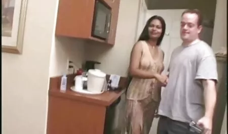 कौन मेरे नए अधोवस्त्र की जाँच करेगा और मैं फुल हिंदी सेक्सी मूवी अपने लंड को कैसे झटकूँगा