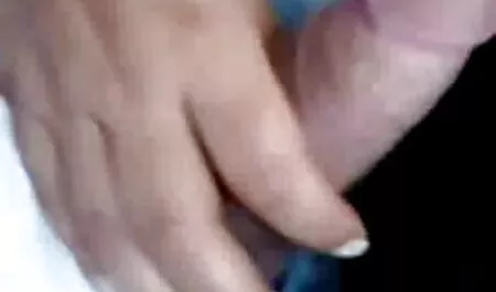 एक गंजे दोस्त ने एक प्यारी सी चूत एशियाई लंदन कीज़ को चोदा और फुल सेक्स हिंदी मूवी उसे चोदा