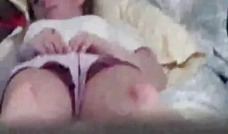उसके पति के हिंदी सेक्सी फिल्म फुल सामने एक और के साथ Busty Blondie fucks